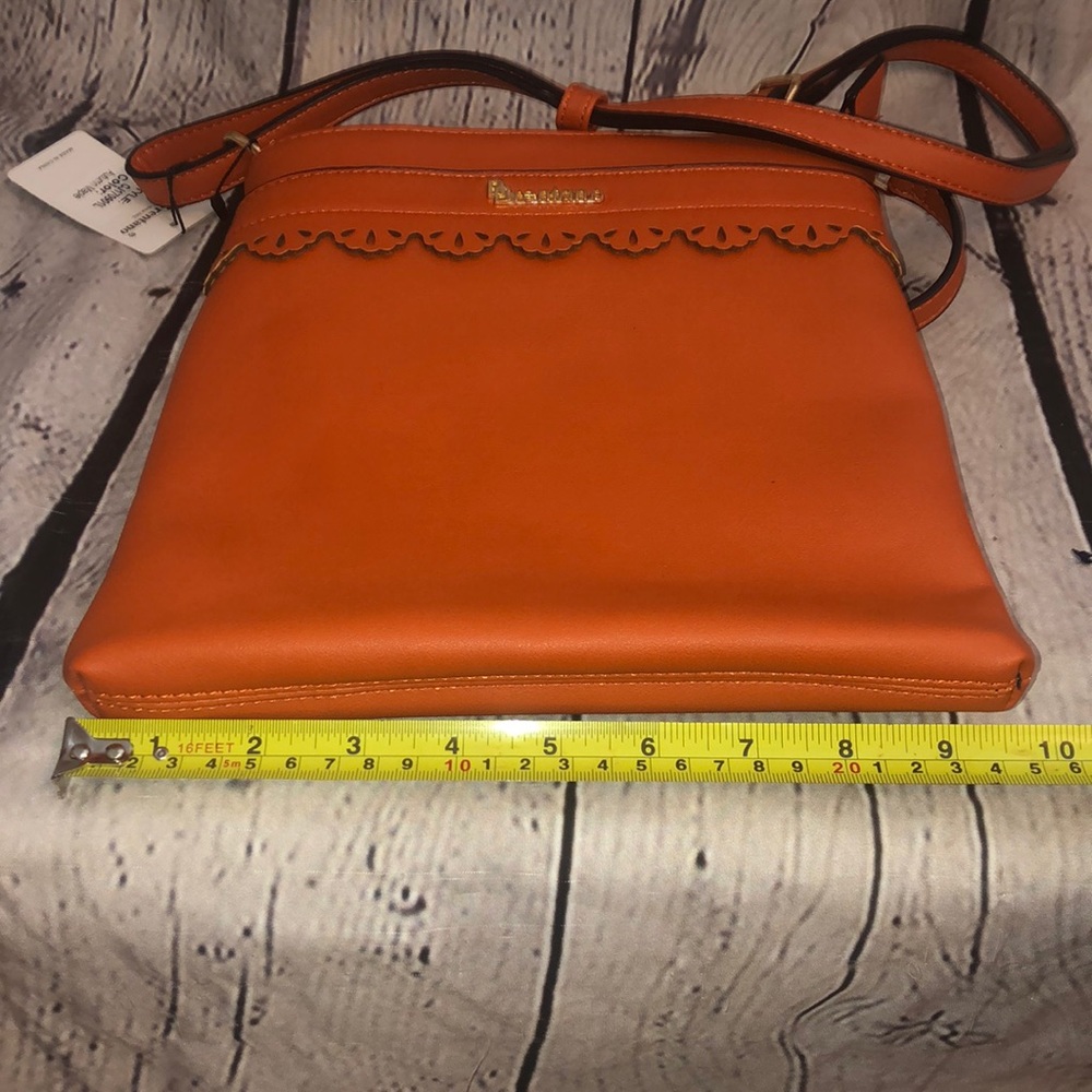 NEW! Brentano Orange Crossbody Bag 🍁🍂 - Picture 9 of 10